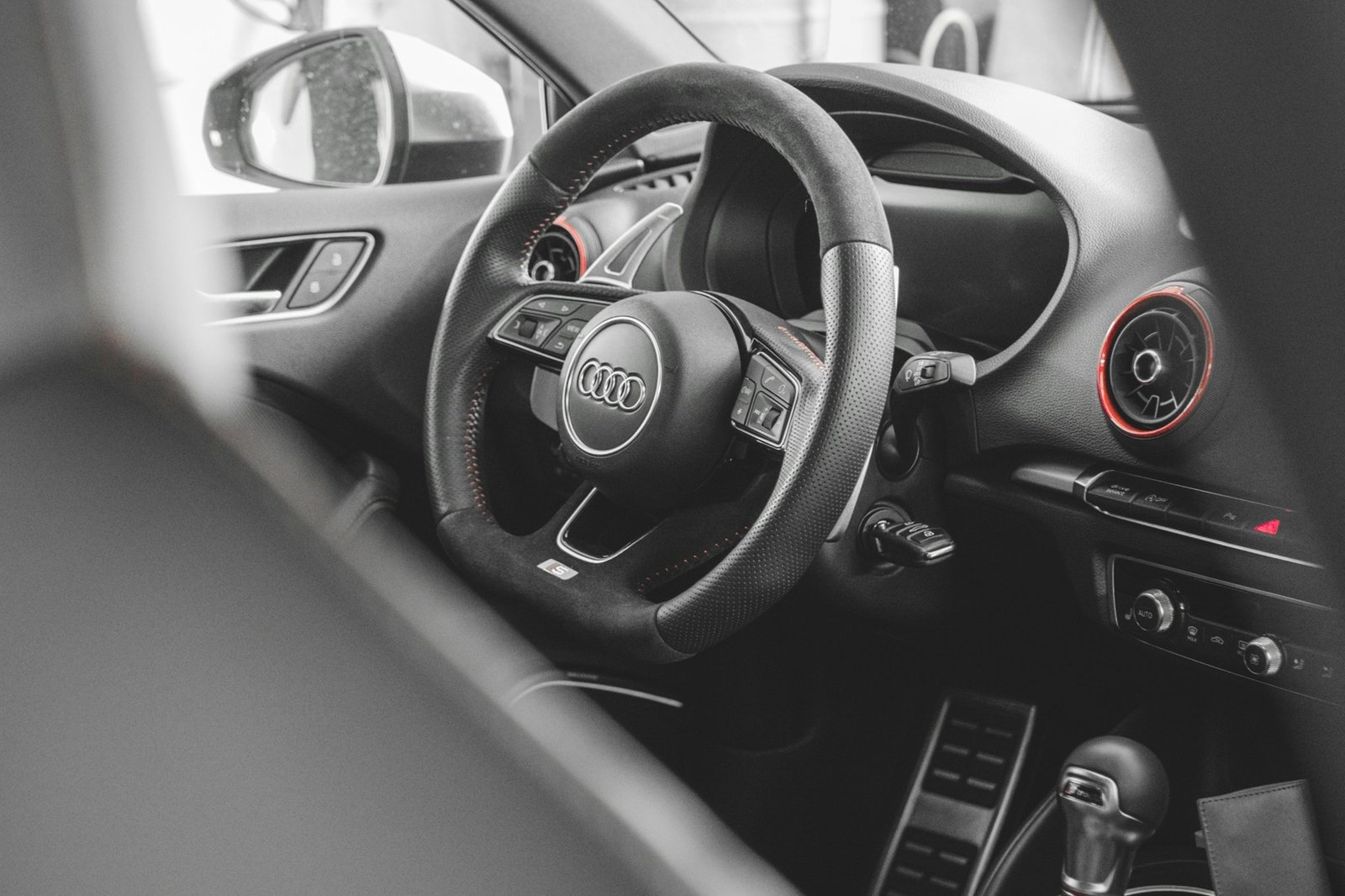Kupplungspedal im Auto